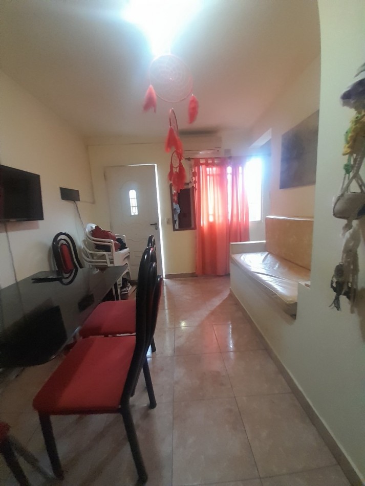 APTO CREDITO-VENTA DE DUPLEX -MUÑIZ-4 AMB C/COCHERA-HERMOSA ZONA