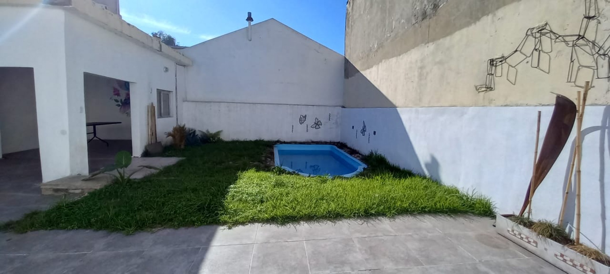 EXCELENTE OPORT! VILLA DE MAYO-CASA 5 AMB-2BAÑOS-LAVADERO-PILETA-TERRAZA-PATIO-PARRILLA-QUINCHO