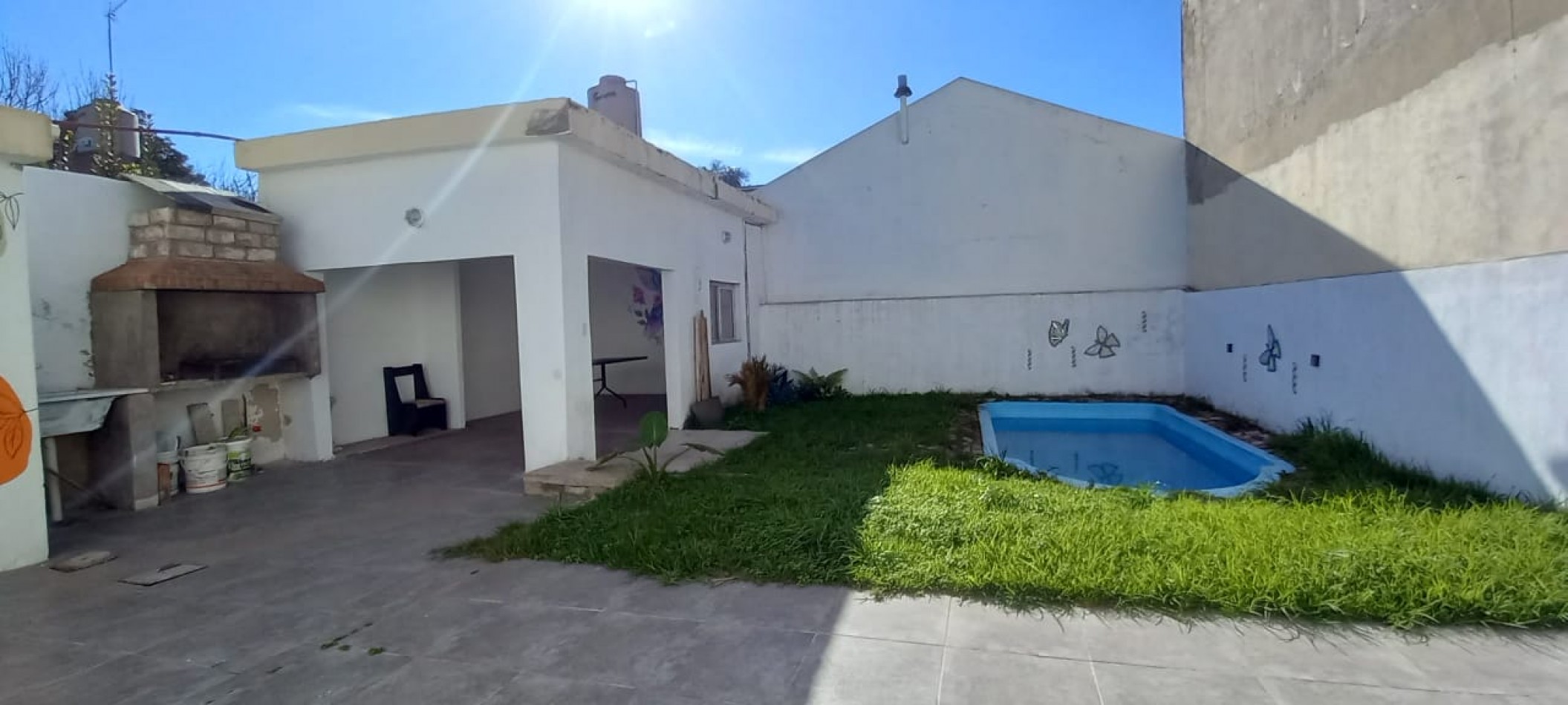 EXCELENTE OPORT! VILLA DE MAYO-CASA 5 AMB-2BAÑOS-LAVADERO-PILETA-TERRAZA-PATIO-PARRILLA-QUINCHO