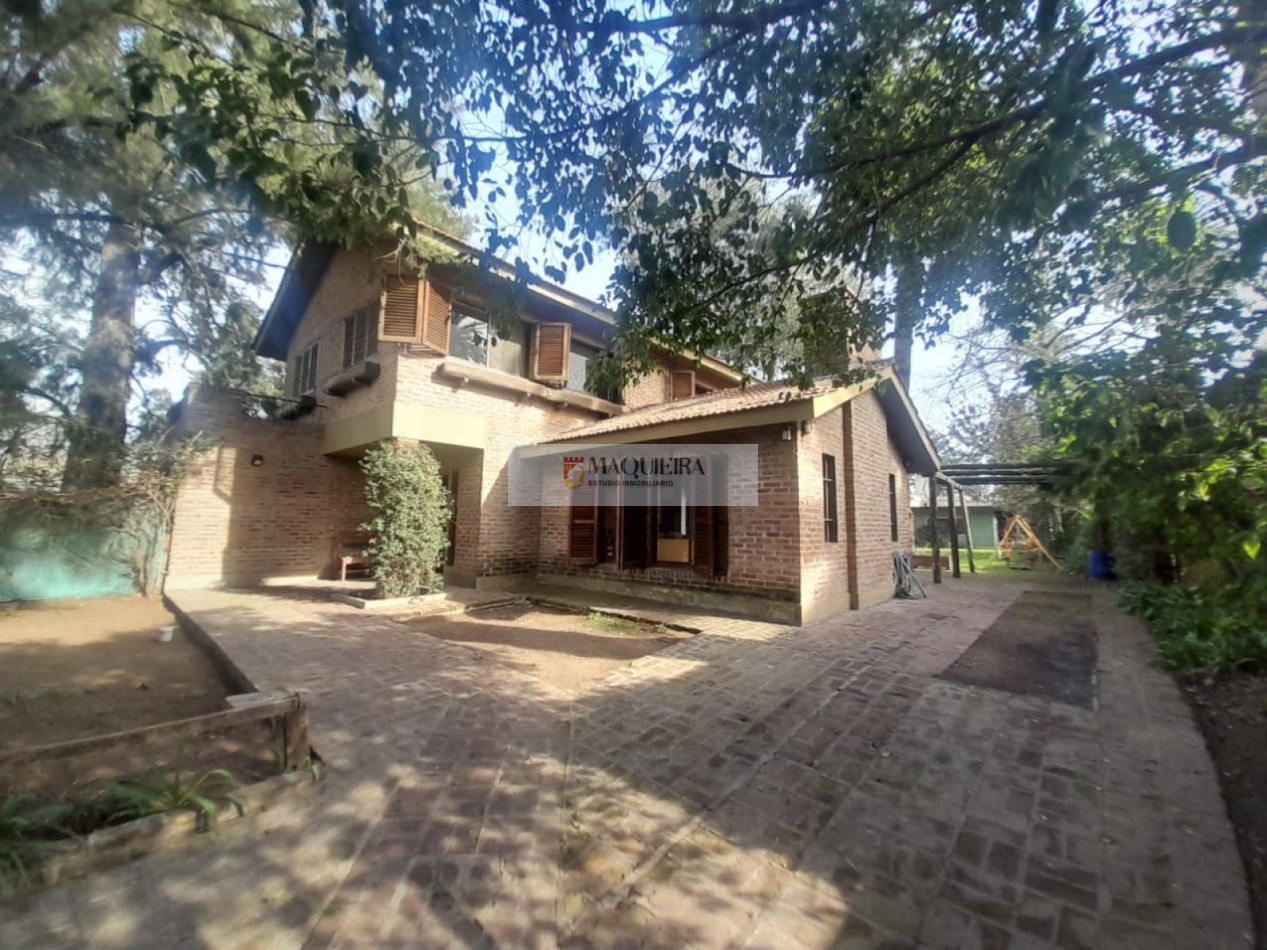 VENTA DE CASA EN BELLA VISTA APTO CREDITO! - PARDO ALT.1400 y D. F. Sarmiento