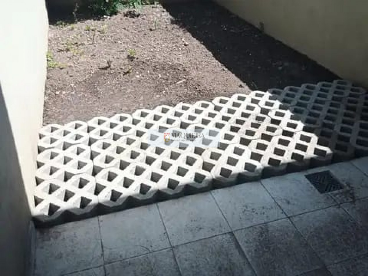 VENTA-DUPLEX a estrenar con patio y cochera en SAN MIGUEL