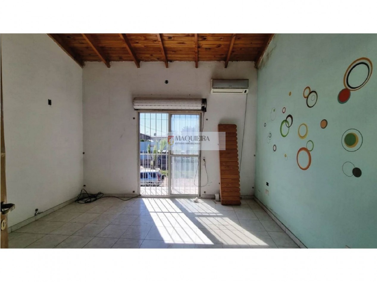 OPORTUNIDAD ! Lote con dos casas ingreso independiente-San Miguel- Callao 3500 -