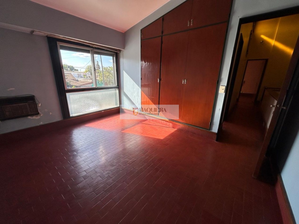CASA EN ALQUILER *IDEAL USO COMERCIAL/PROFESIONAL* TAMBIEN PUEDE SER PARA VIVIENDA SAN MIGUEL