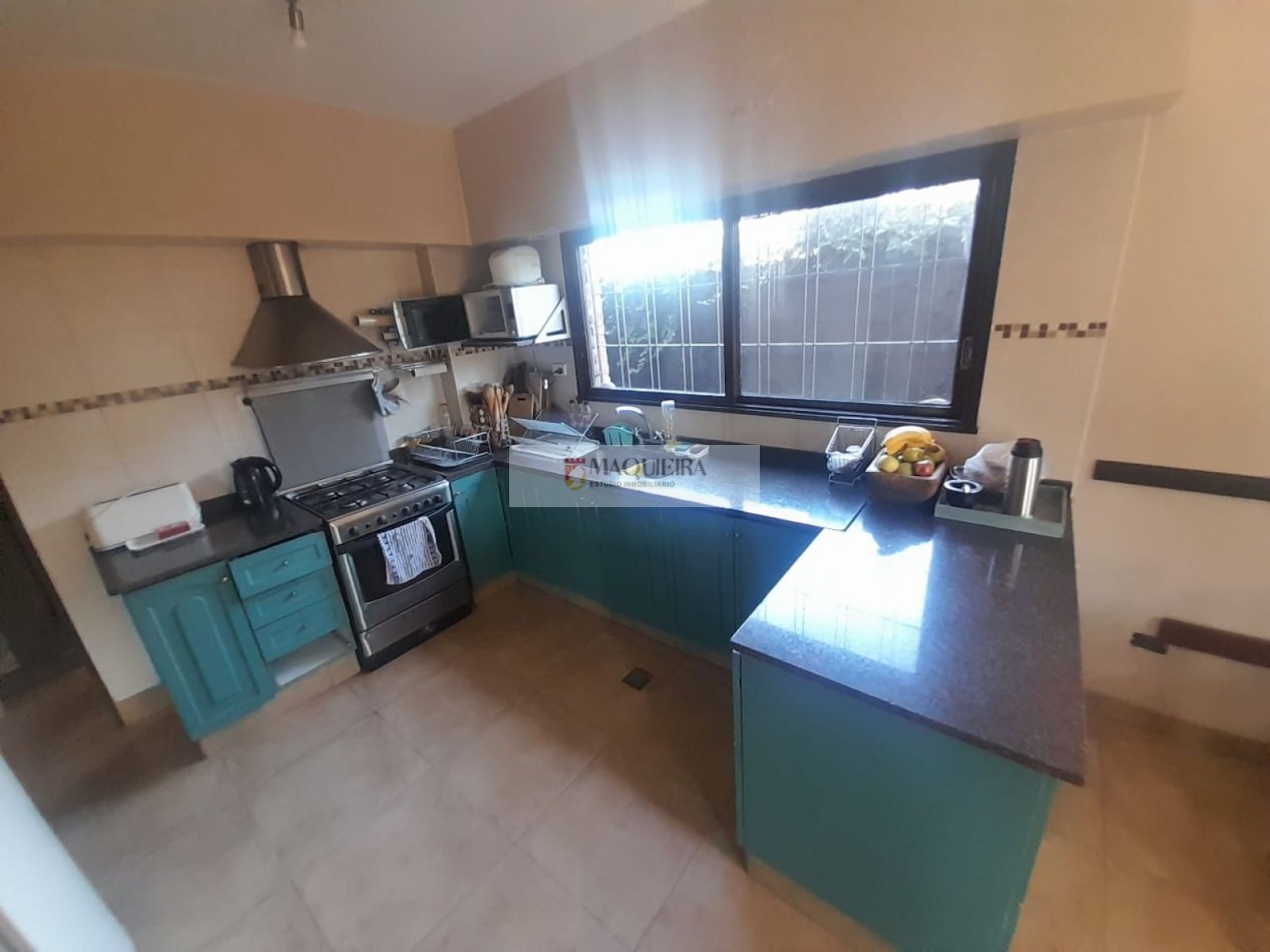 VENTA DE CASA EN BELLA VISTA APTO CREDITO! - PARDO ALT.1400 y D. F. Sarmiento
