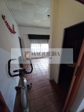 ALQUILER DPTO TIPO CASA EN DOS PLANTAS-4AMB- CON TERRAZA-2BAÑOS-BOULOGNE