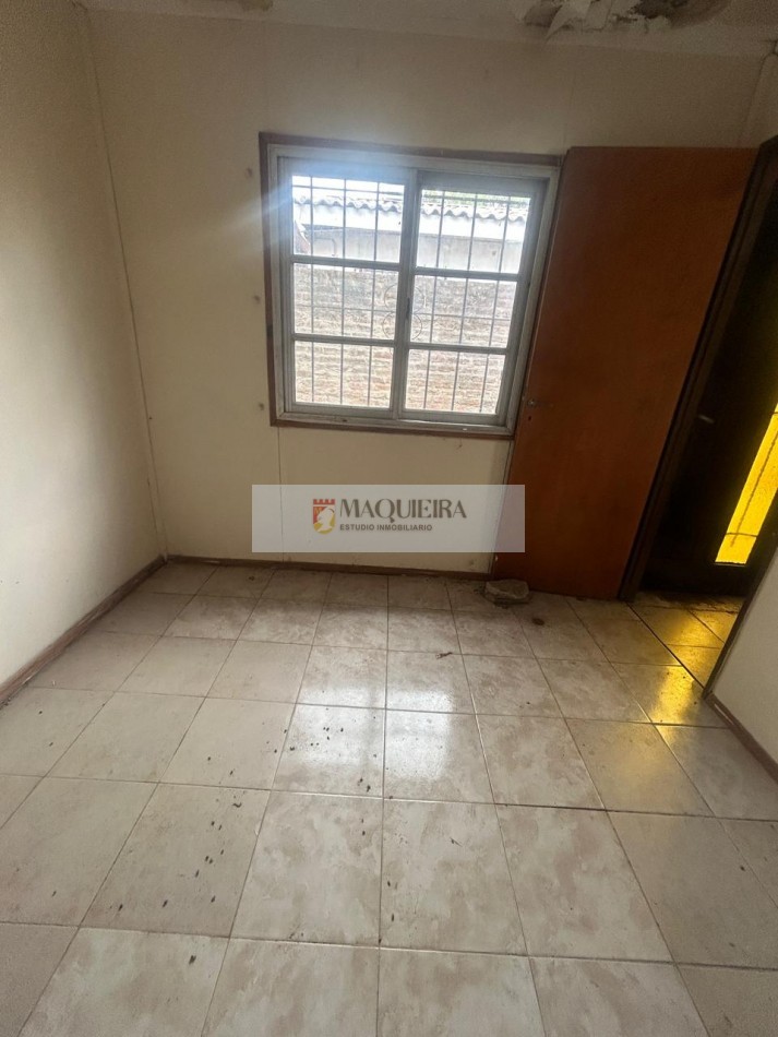 LOTE 337.48 MTS2 EN VENTA-APTO CREDITO **Dos construcciones a mejorar. Zona Muñiz