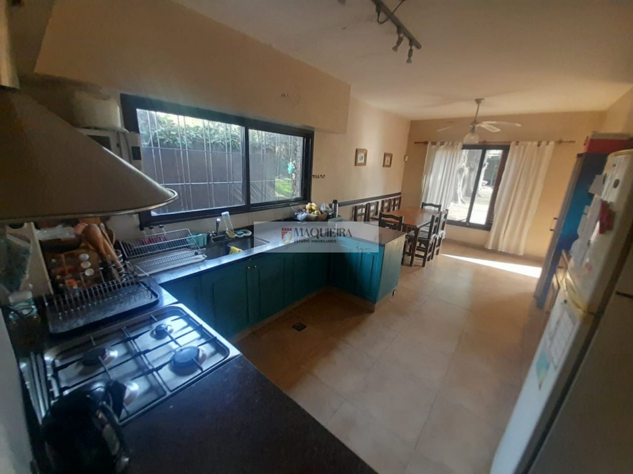 VENTA DE CASA EN BELLA VISTA APTO CREDITO! - PARDO ALT.1400 y D. F. Sarmiento