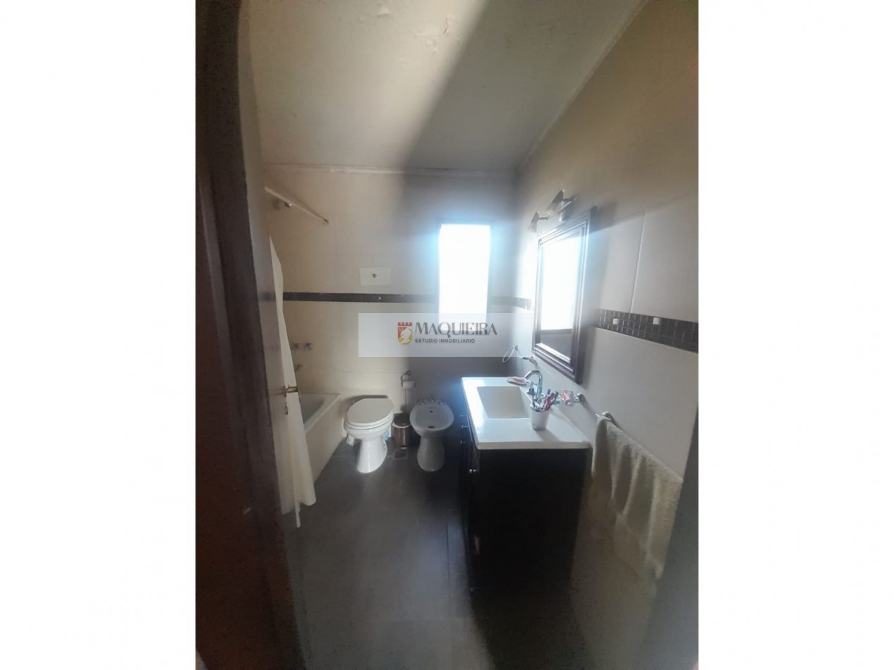 VENTA DE CASA EN BELLA VISTA APTO CREDITO! - PARDO ALT.1400 y D. F. Sarmiento