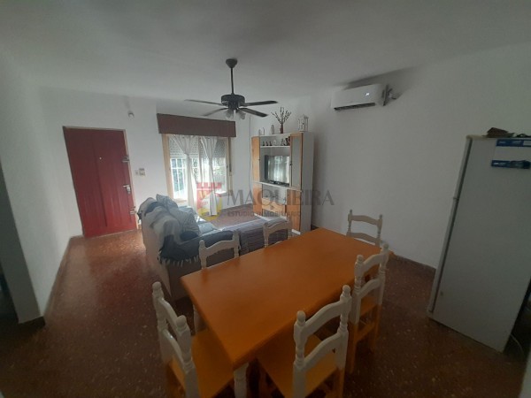 APTA CREDITO!! VENTA O PERMUTA -* CASA CON LOCAL EN ESQUINA MUY BUEN ESTADO