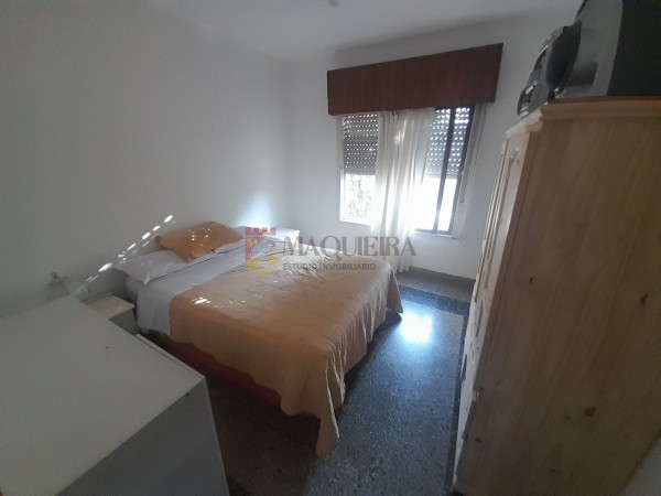 APTA CREDITO!! VENTA O PERMUTA -* CASA CON LOCAL EN ESQUINA MUY BUEN ESTADO