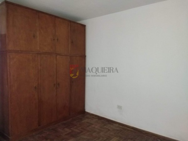 VENTA CASA EN RAMOS MEJIA 3AMB-EXCELENTE ESTADDO