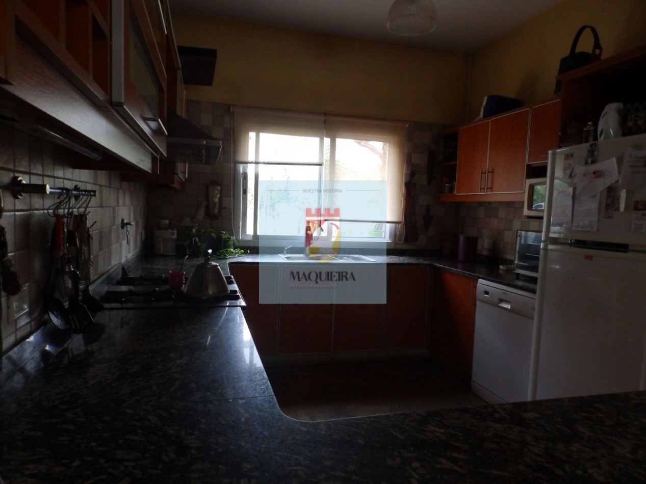 EN VENTA -CASA EN BARRIO PRIVADO Gran Roble San Miguel-6 AMB+PARRILLA-PILETA