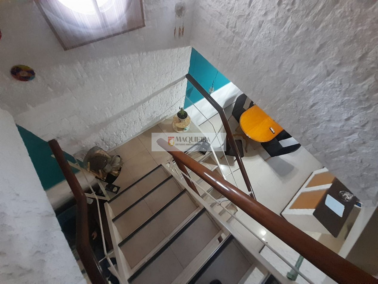 APTO CREDITO Triplex 3 dorm +playroom-Barrio Cerrado El Solar -San Miguel