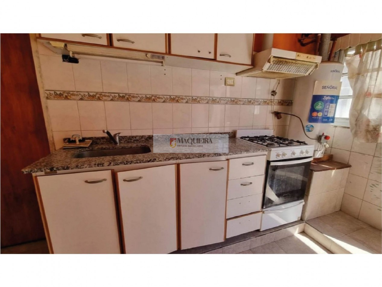 OPORTUNIDAD ! Lote con dos casas ingreso independiente-San Miguel- Callao 3500 -