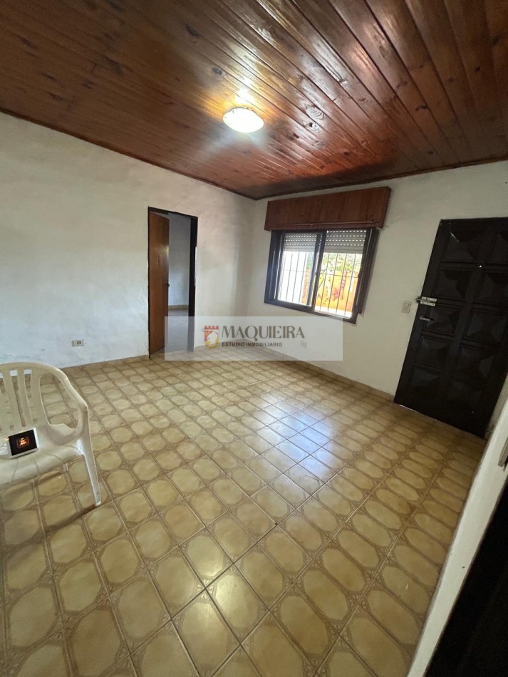 CASA 4 AMBIENTES EN VENTA-Patio-Parrilla. TORTUGUITAS