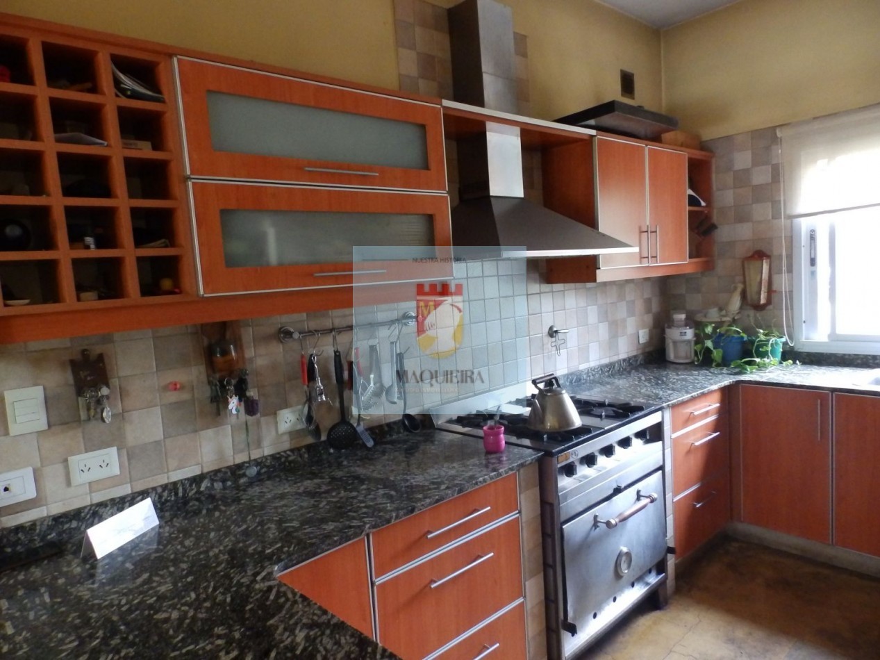 EN VENTA -CASA EN BARRIO PRIVADO Gran Roble San Miguel-6 AMB+PARRILLA-PILETA