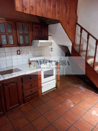 ALQUILER DPTO TIPO CASA EN DOS PLANTAS-4AMB- CON TERRAZA-2BAÑOS-BOULOGNE