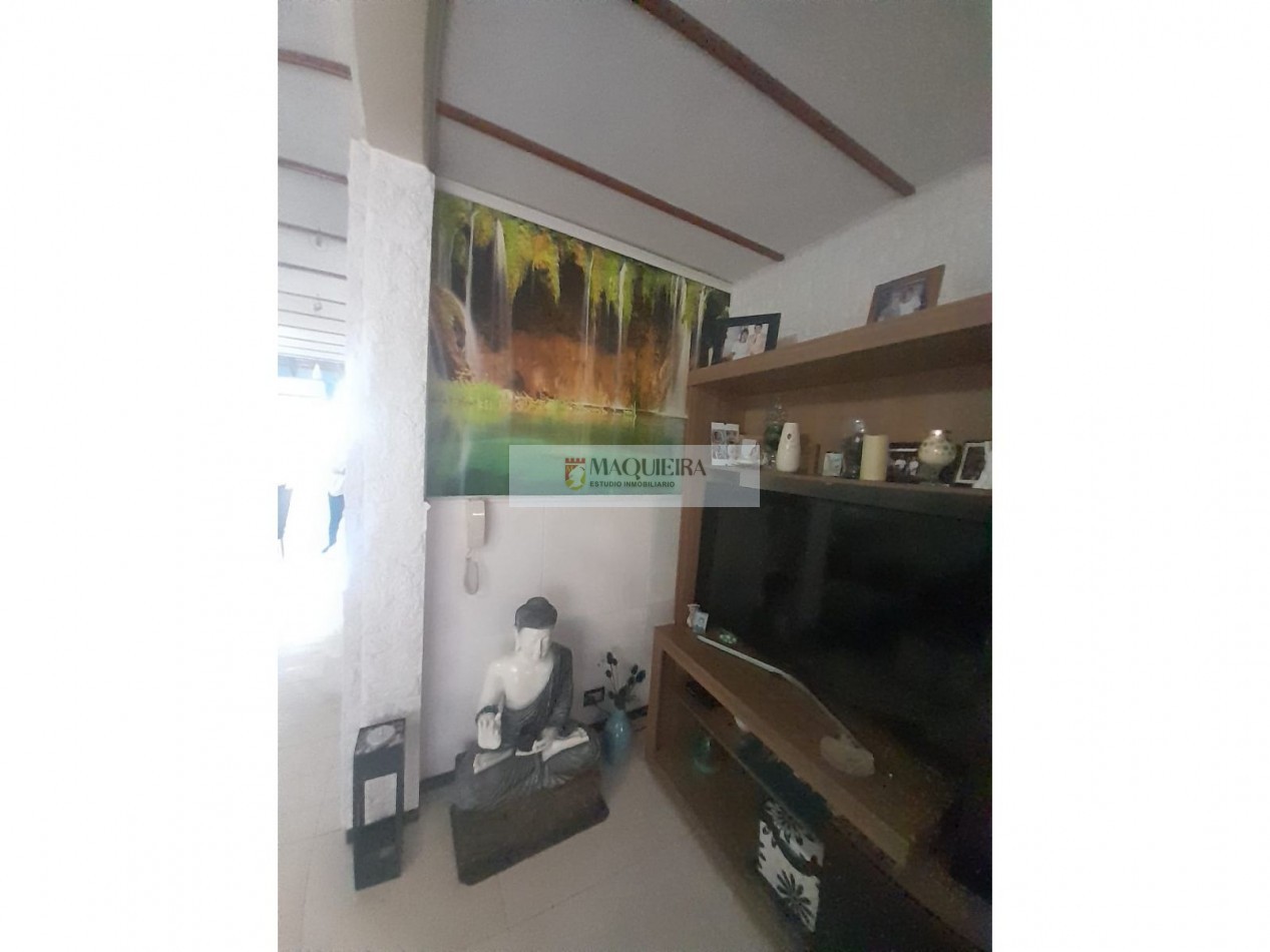 APTO CREDITO Triplex 3 dorm +playroom-Barrio Cerrado El Solar -San Miguel