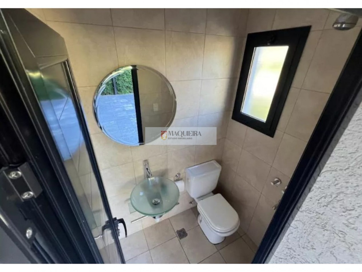 Casa En Venta En Barrio San Alfonso, Pilar Del Este