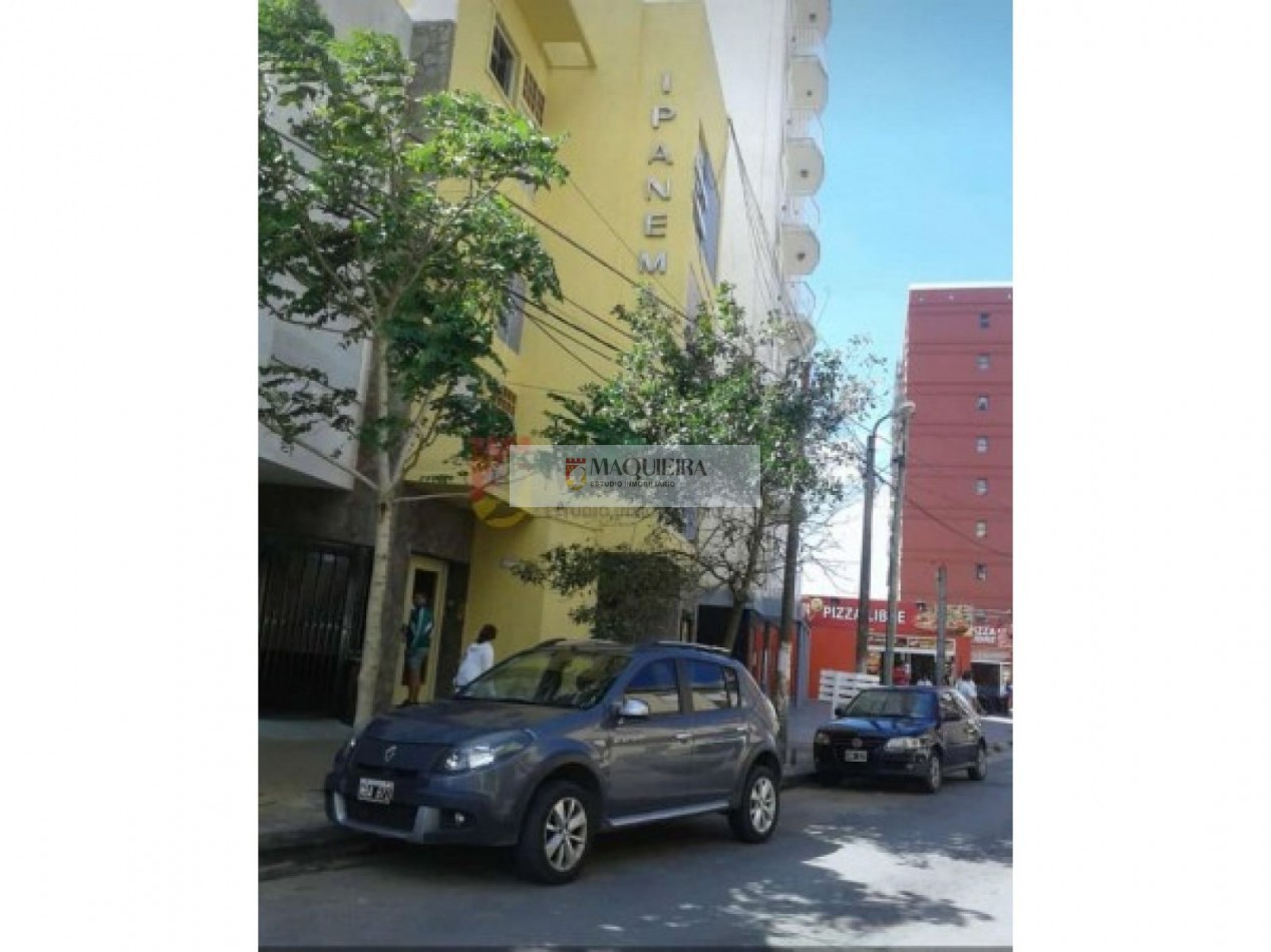 DPTO DE 1 AMB. A LA CALLE IMPECABLE-COMODO-FUNCIONAL! 2DO.PISO, MTS DEL MAR Y PEATONAL