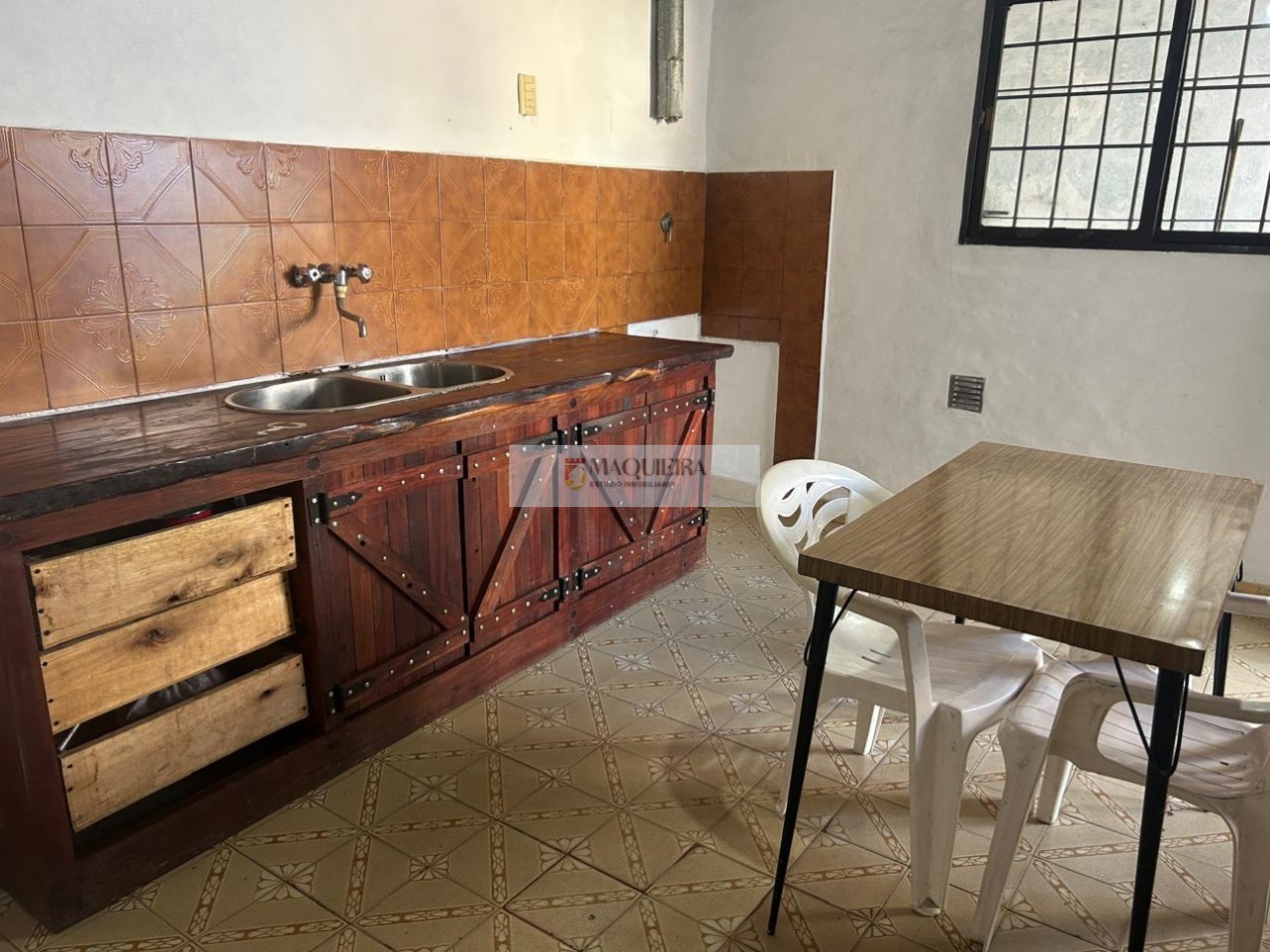 CASA 4 AMBIENTES EN VENTA-Patio-Parrilla. TORTUGUITAS