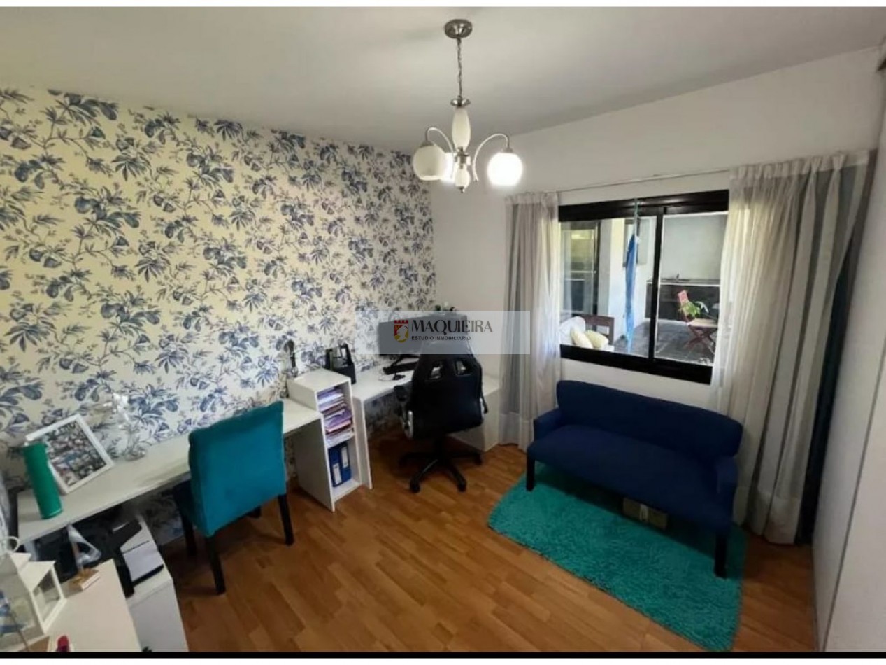 Casa En Venta En Barrio San Alfonso, Pilar Del Este