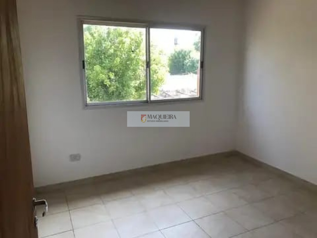 VENTA-DUPLEX a estrenar con patio y cochera en SAN MIGUEL