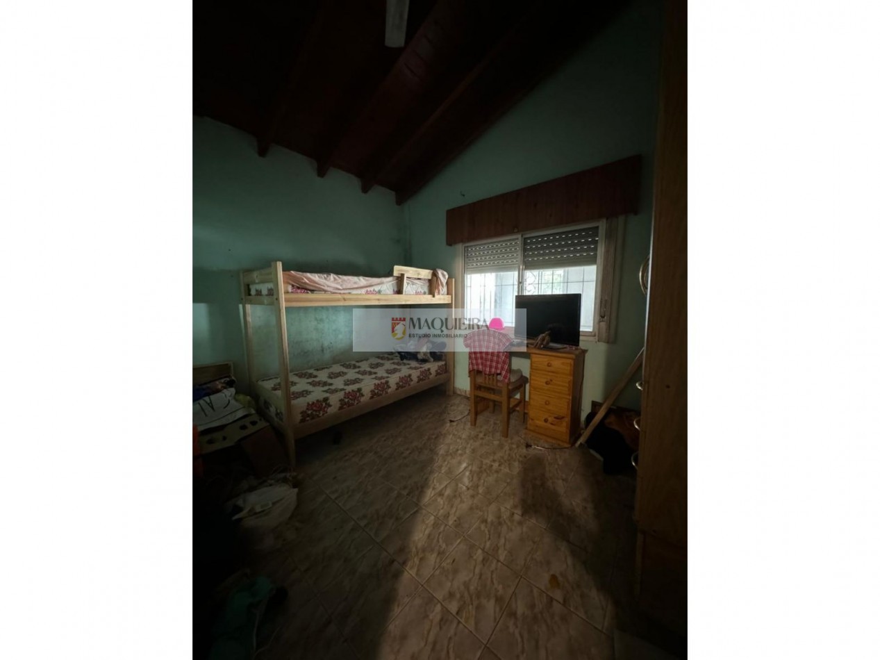 OPORTUNIDAD-CASA EN VENTA-BELLA VISTA 4AMB.