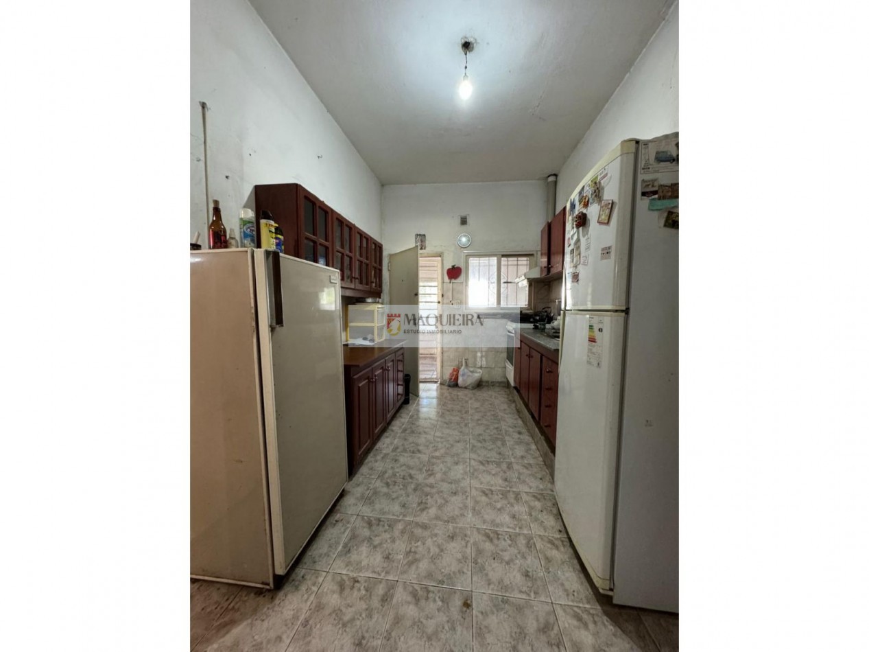 OPORTUNIDAD-CASA EN VENTA-BELLA VISTA 4AMB.