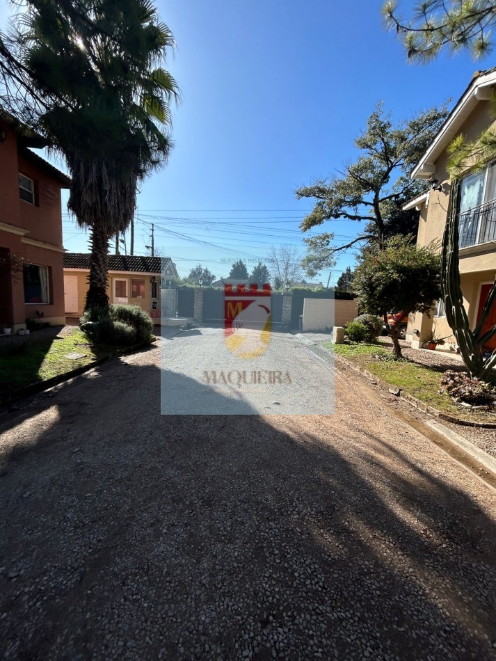 CASA EN VENTA -Casas del Prado-Pilar APTO CREDITO