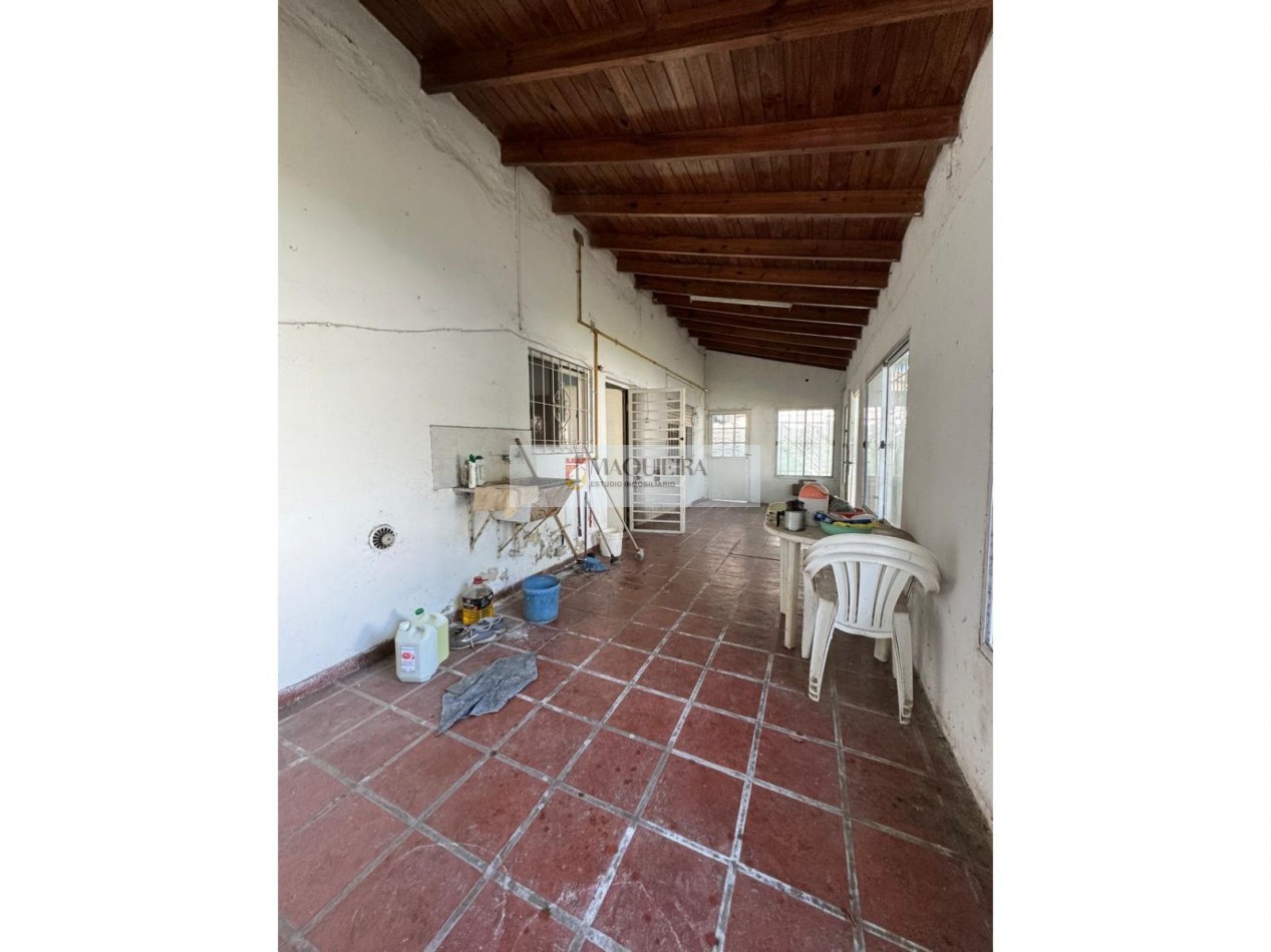 OPORTUNIDAD-CASA EN VENTA-BELLA VISTA 4AMB.