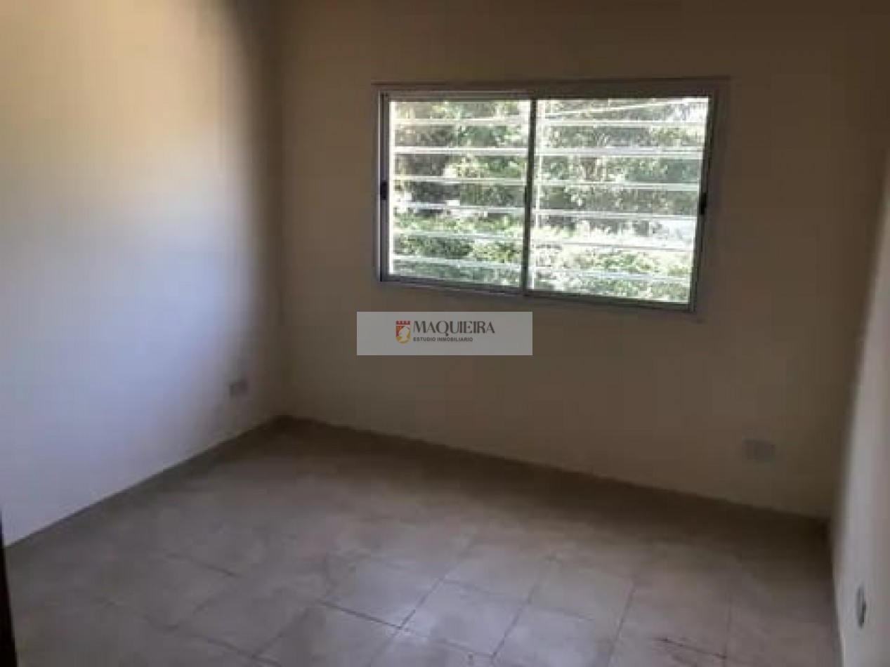 VENTA-DUPLEX a estrenar con patio y cochera en SAN MIGUEL