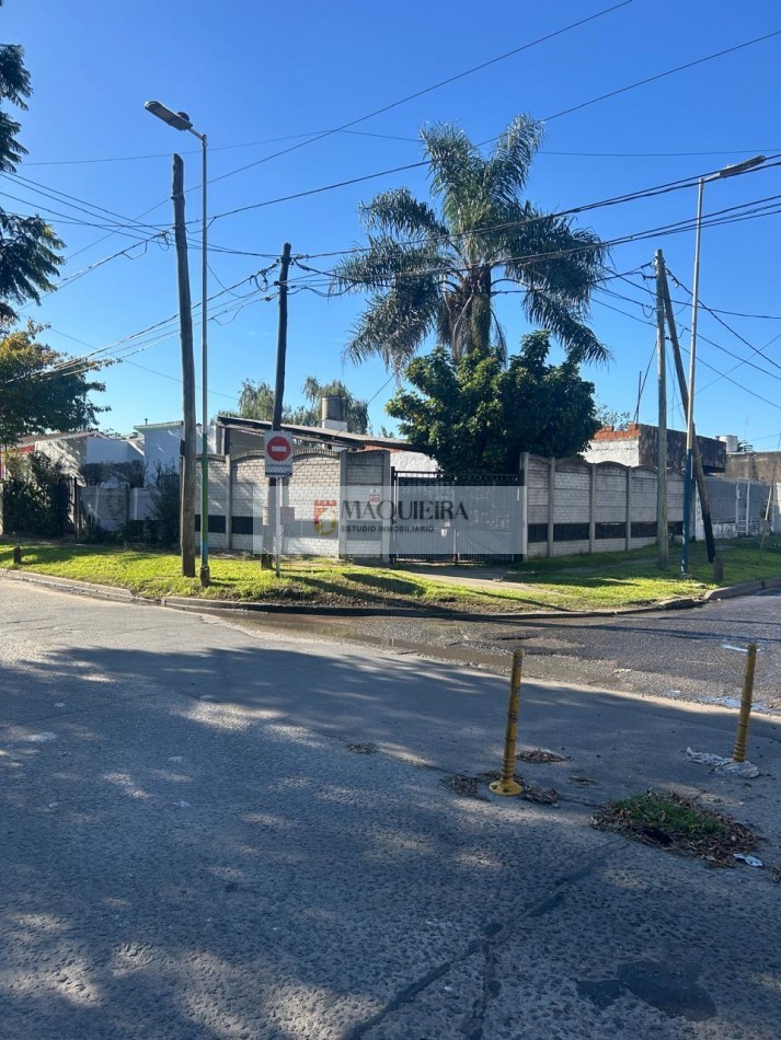 CASA 4 AMBIENTES EN VENTA-Patio-Parrilla. TORTUGUITAS