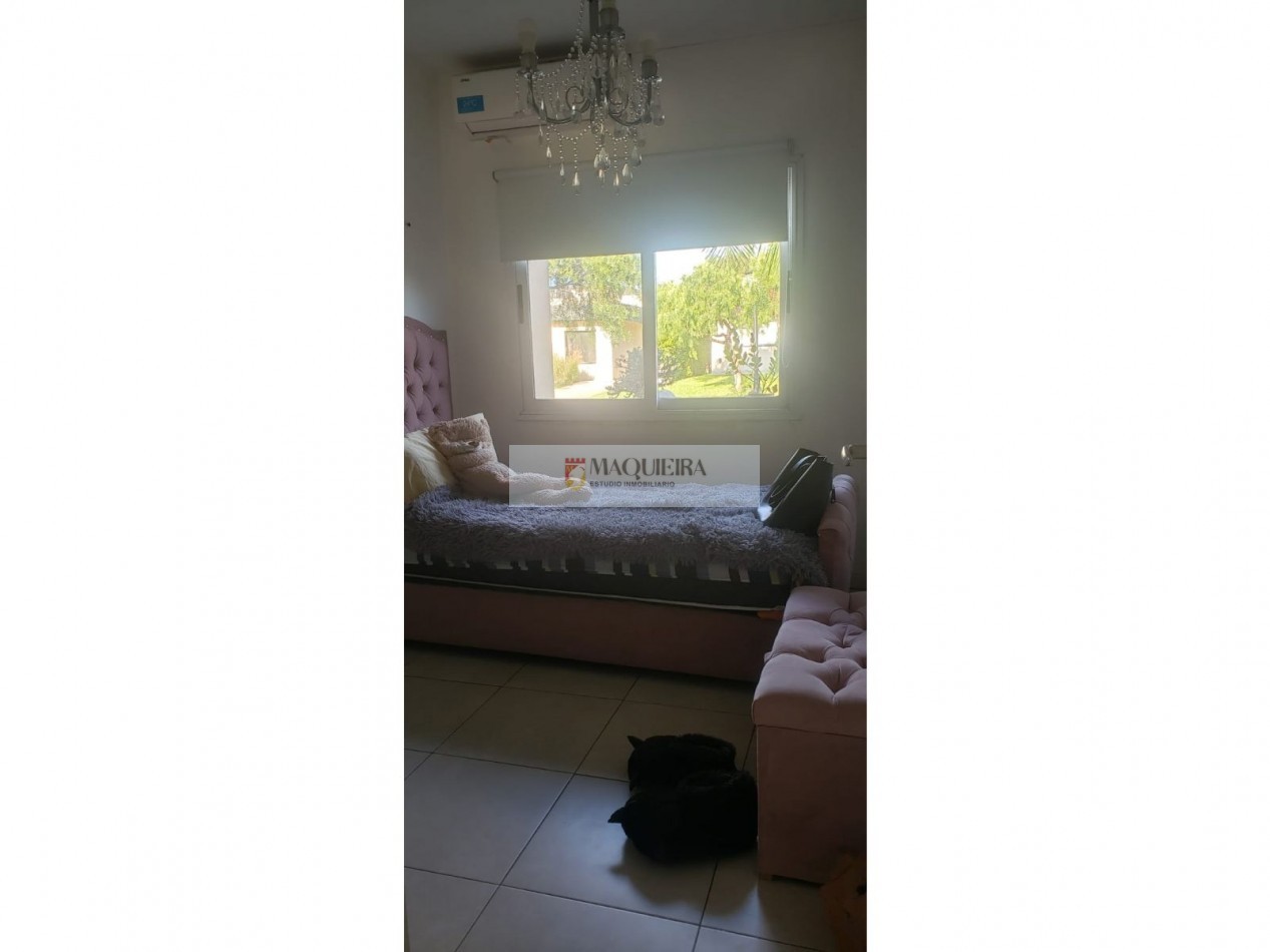 HERMOSA PROPIEDAD EN 1 PLANTA, 3 DORM. 1 SUITE C/VEST. PILETA.