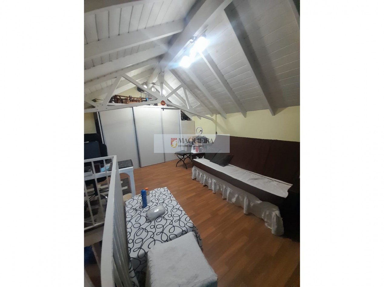 APTO CREDITO Triplex 3 dorm +playroom-Barrio Cerrado El Solar -San Miguel