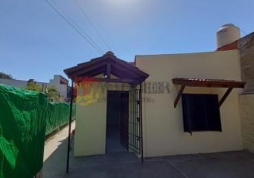 OPORTUNIDAD- DPTO TIPO Casa con entrada de autos en PH- Jose C. Paz