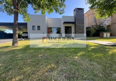 Casa En Venta En Barrio San Alfonso, Pilar Del Este