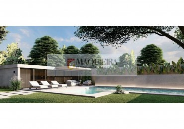 A ESTRENAR-3 AMB FTE. PB-con patio y parque -252mts2- MORENO- C/ PILETA -PARQUE-COCHERA-PARRILLA-SUM